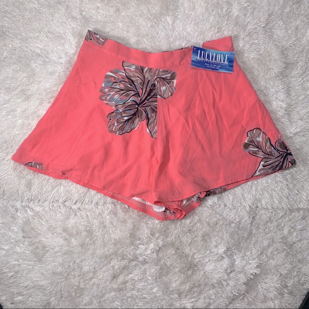 NWT Floral Lucy lover /high-waist short